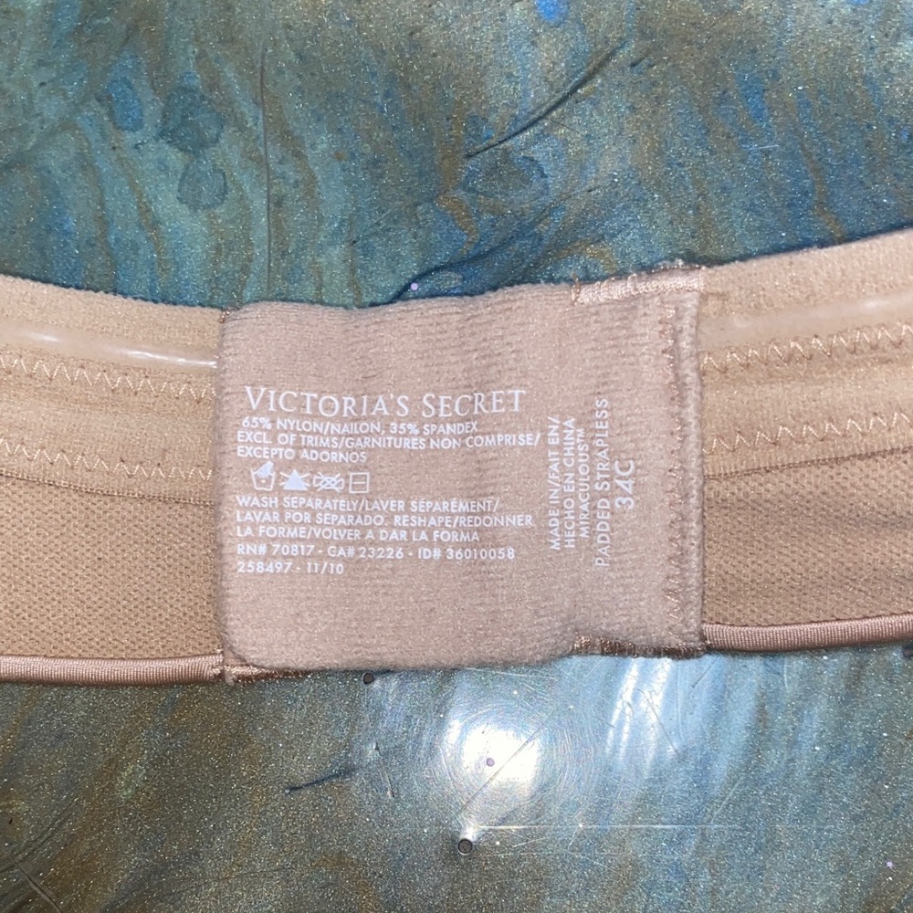 Victoria's Secret Nude Strapless Bra - Picture 2 of 5